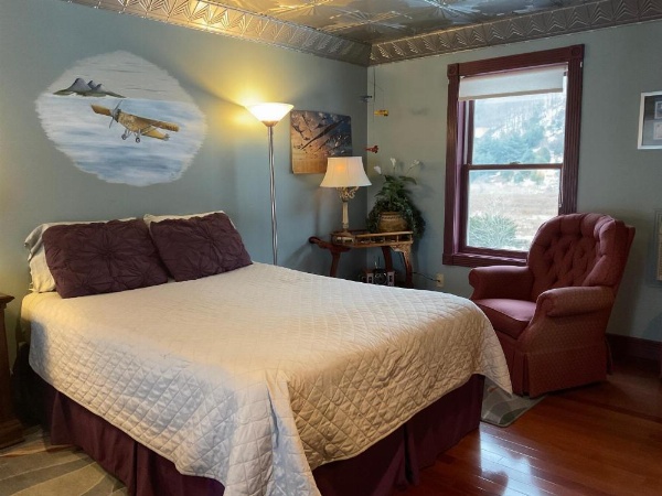 Mountain Quest Inn image 29